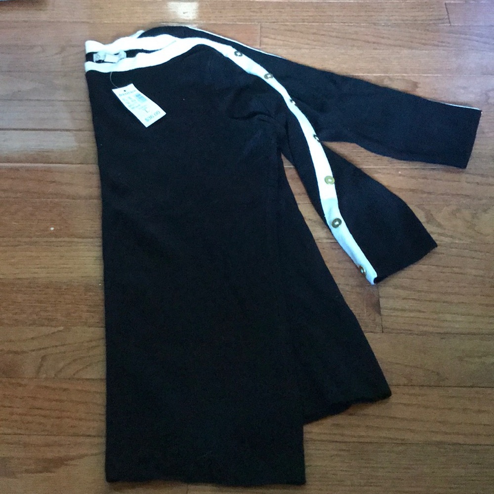 Dress Barn crop sleeve sweater